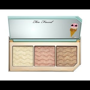 Too Faced Triple Scoop Highlighting Palette